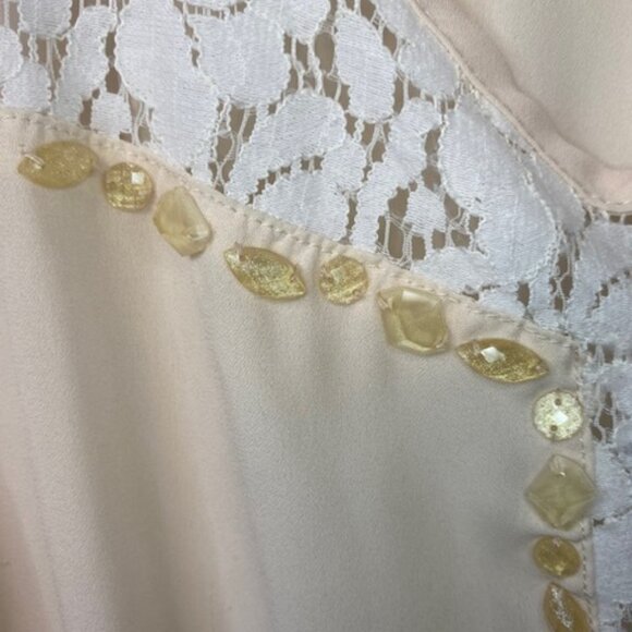 Fabiola Sleeveless cream tank top blouse - Picture 7 of 11